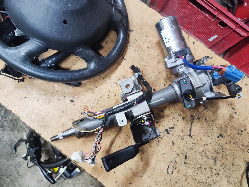 фото №1, Mitsubishi space star ii колонка моторчик усилителя