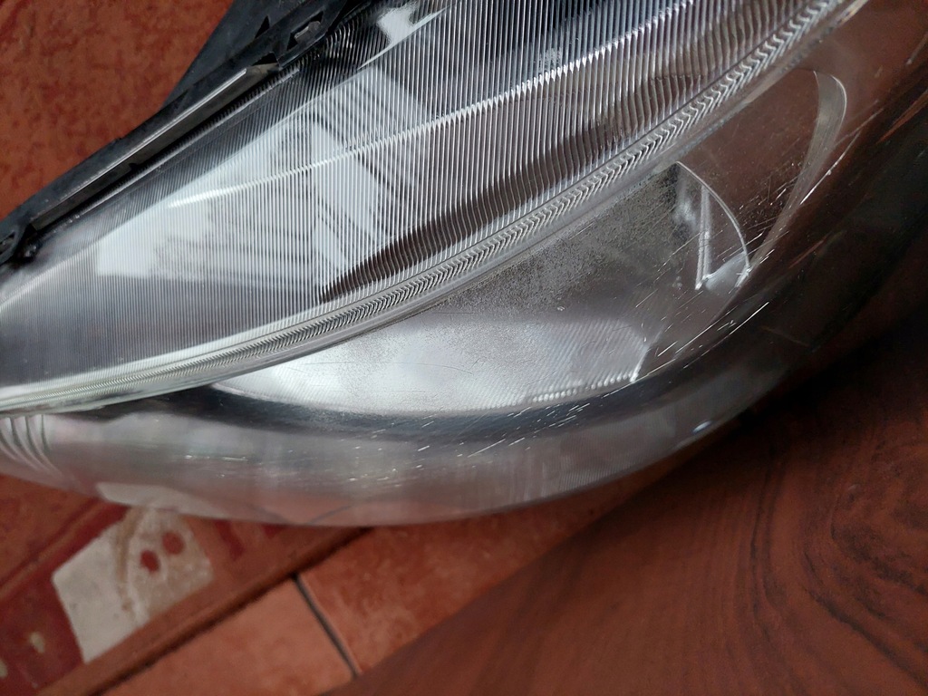 фото №13, Ліва лампа - звичайна - nissan nv200