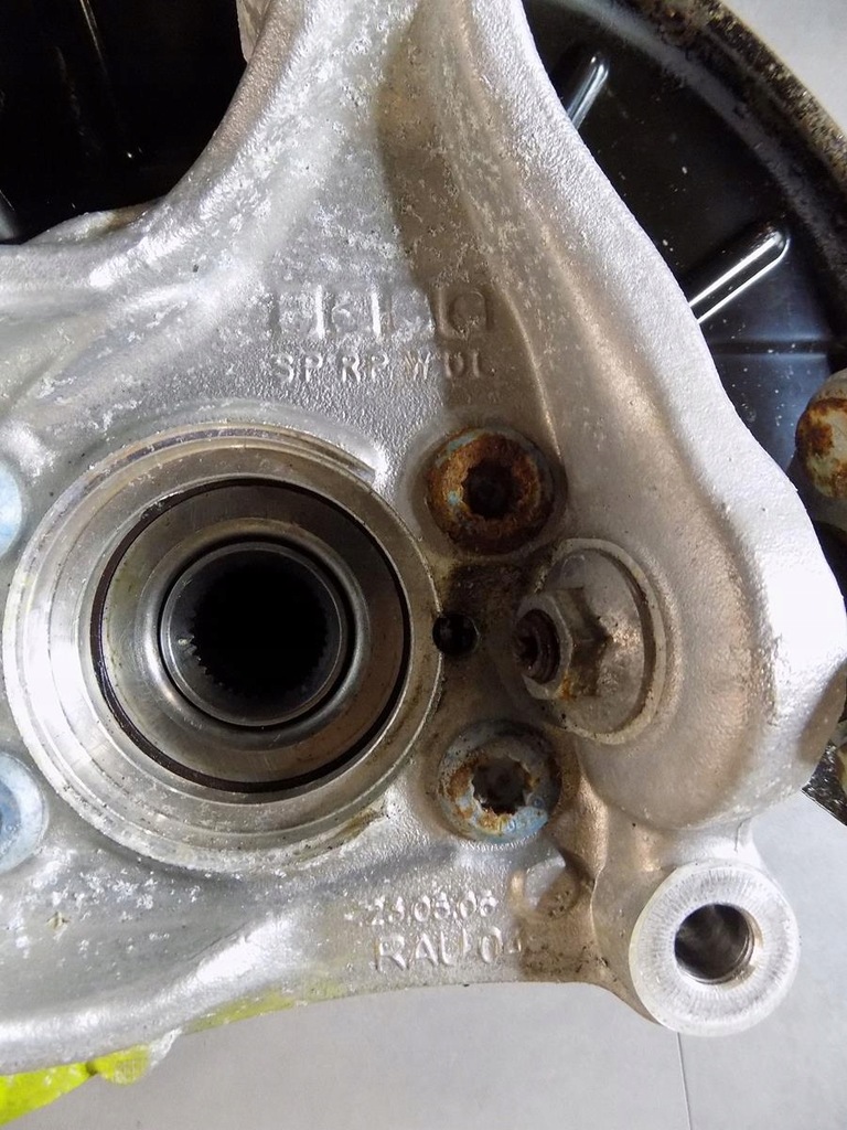 фото №4, Vw passat cc 2.0 tfsi поворотный кулак правая перед