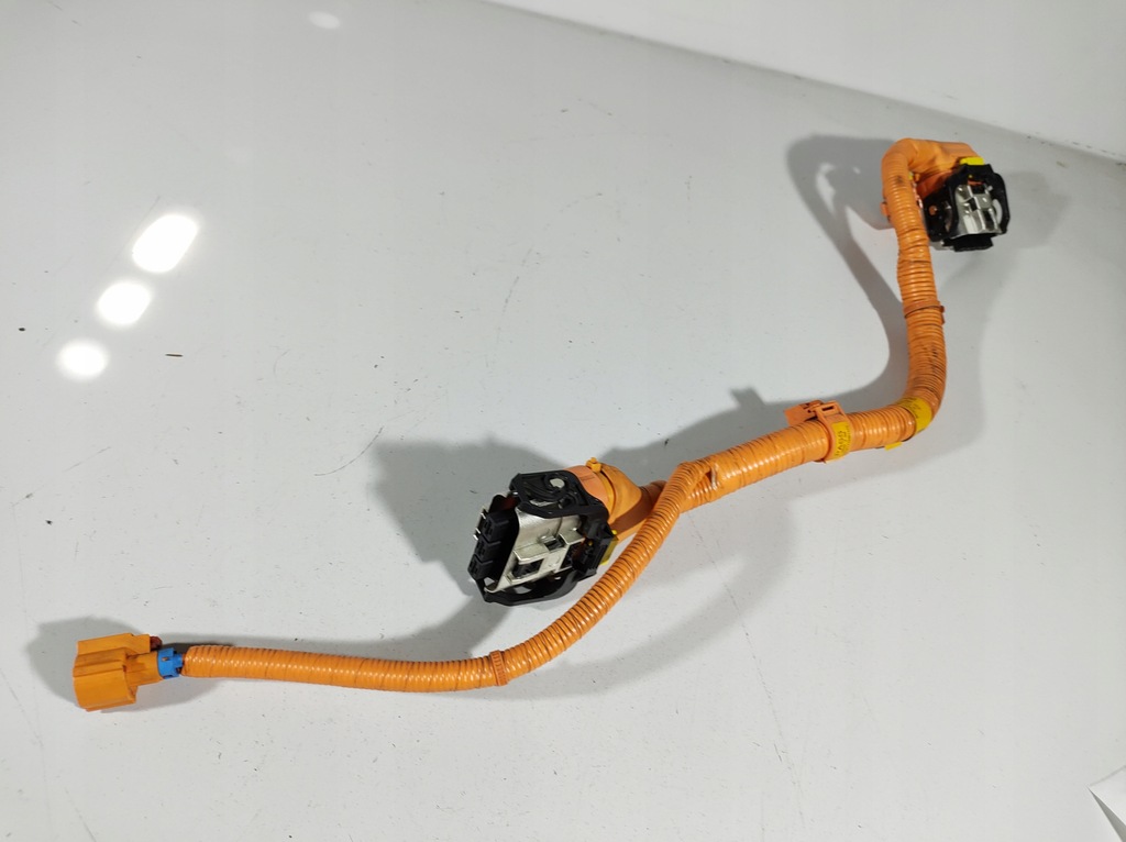 фото №12, Hyundai ioniq 17r- джгут шланг акумулятора