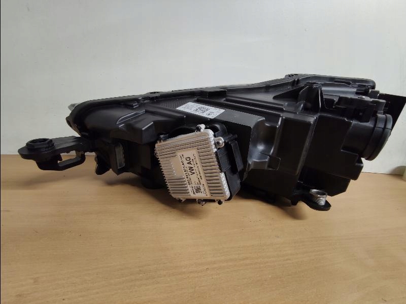 фото №12, Лампа передняя перед skoda scala full led 657