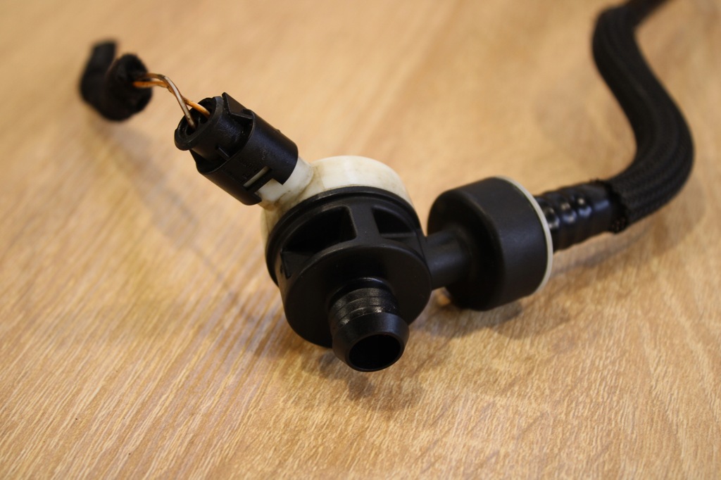 фото №3, Шланг датчик трубка пального alfa romeo giulietta 2.0 jtdm