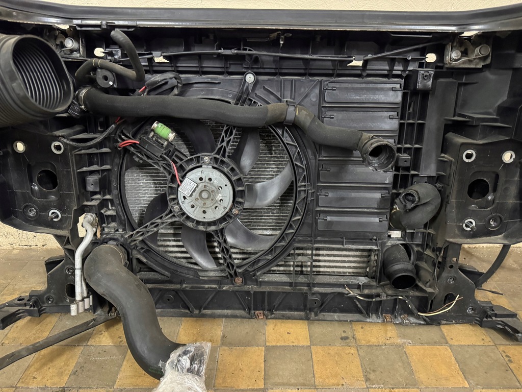 фото №8, Mini countryman r60 r61 pas передний kompletny