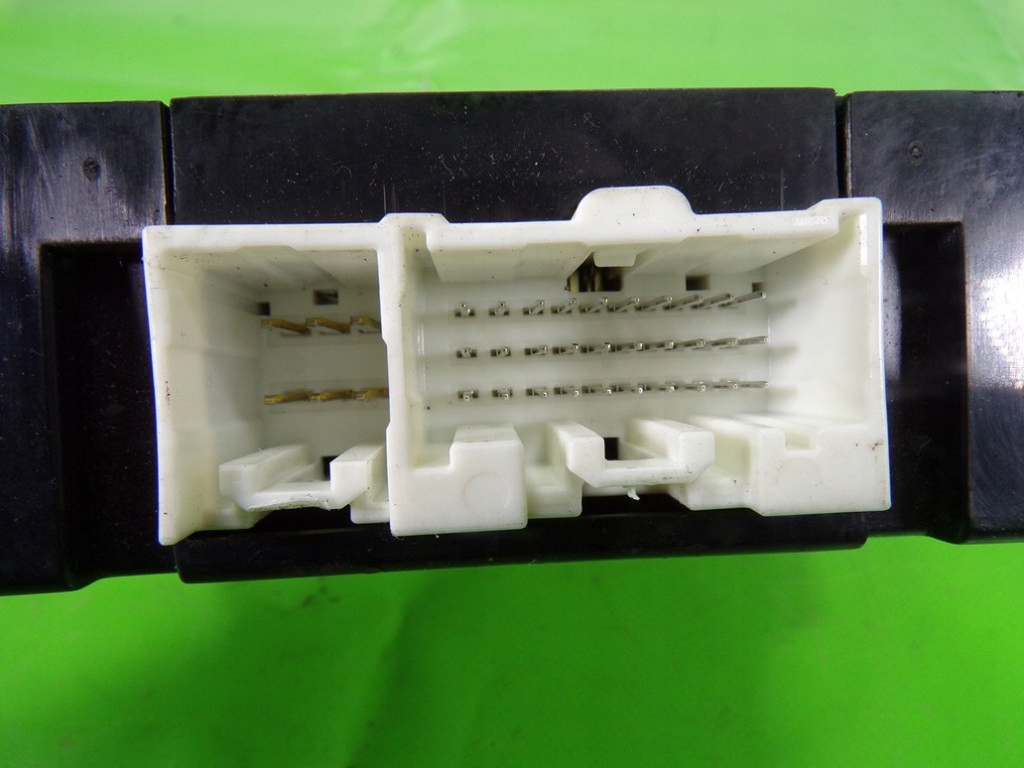 фото №7, Mazda 5 блок управления модуль комфорта cd34 67560b