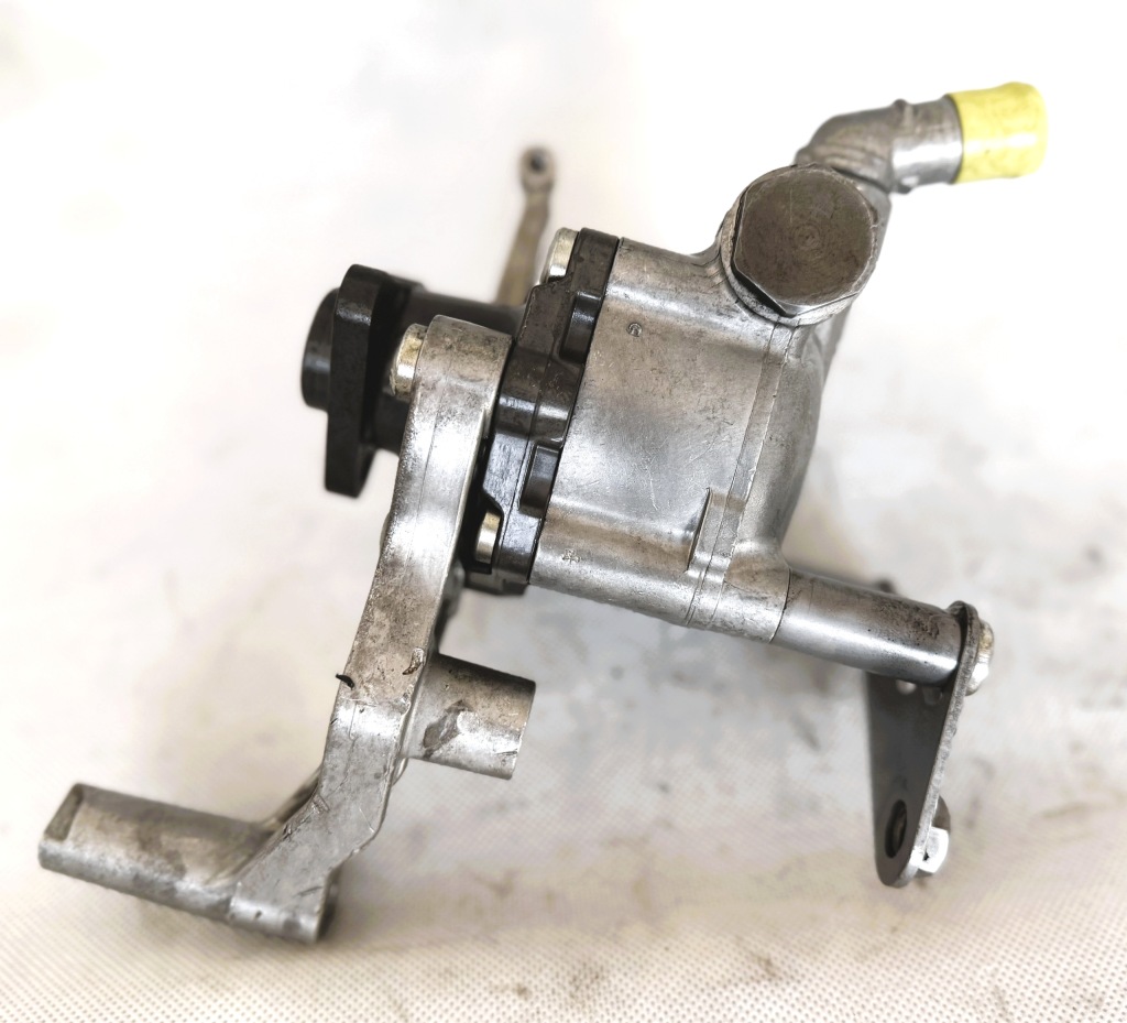 Насос підсилювача bmw m5 f10 m6 f06 f12 f13 gran купе lh228441002 Недорого