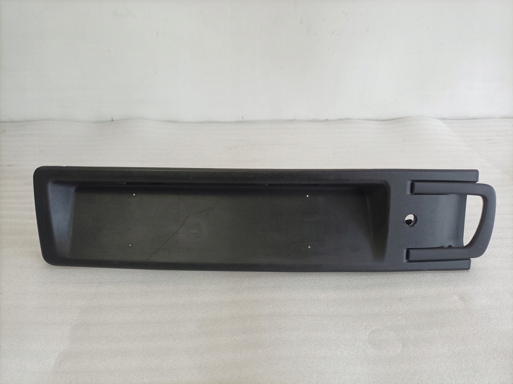 фото №1, Накладка двері рамка номерного знака fiat doblo ii