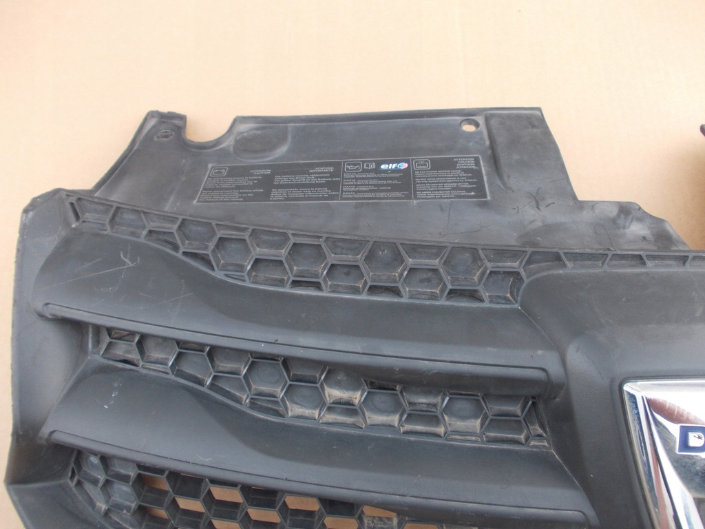 фото №6, Решітка радіатора решітка радіатора решітка радіатора dacia sandero ii 623103971