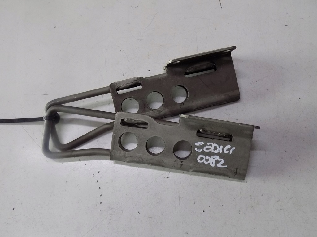 фото №6, Suzuki sx-4 sx4 кронштейн сиденье задняя задний