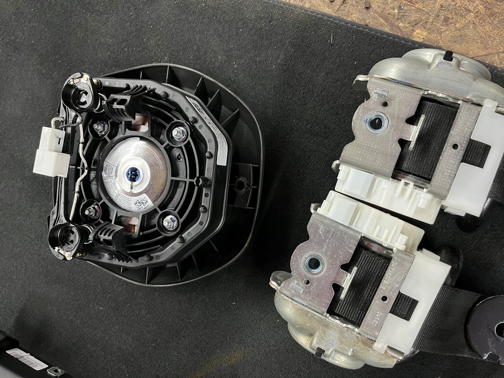 фото №7, Подушка безпеки ремені подушка renault trafic iii 3 x82 l+p