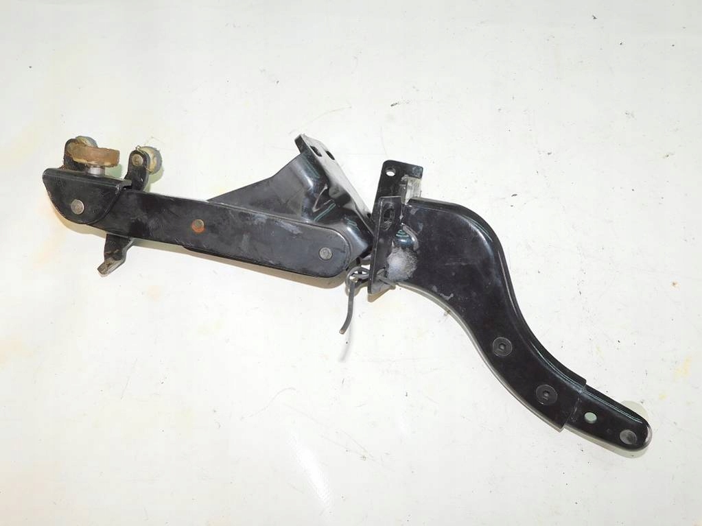 фото №4, Vw caddy iii 2005r ролики дверь левый задняя