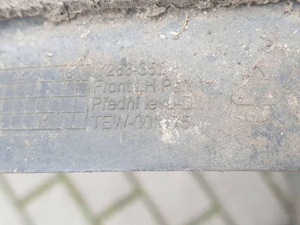 Volvo s60 v60 ii 10-18r подкрылок левая передние левый перед oryg Киев