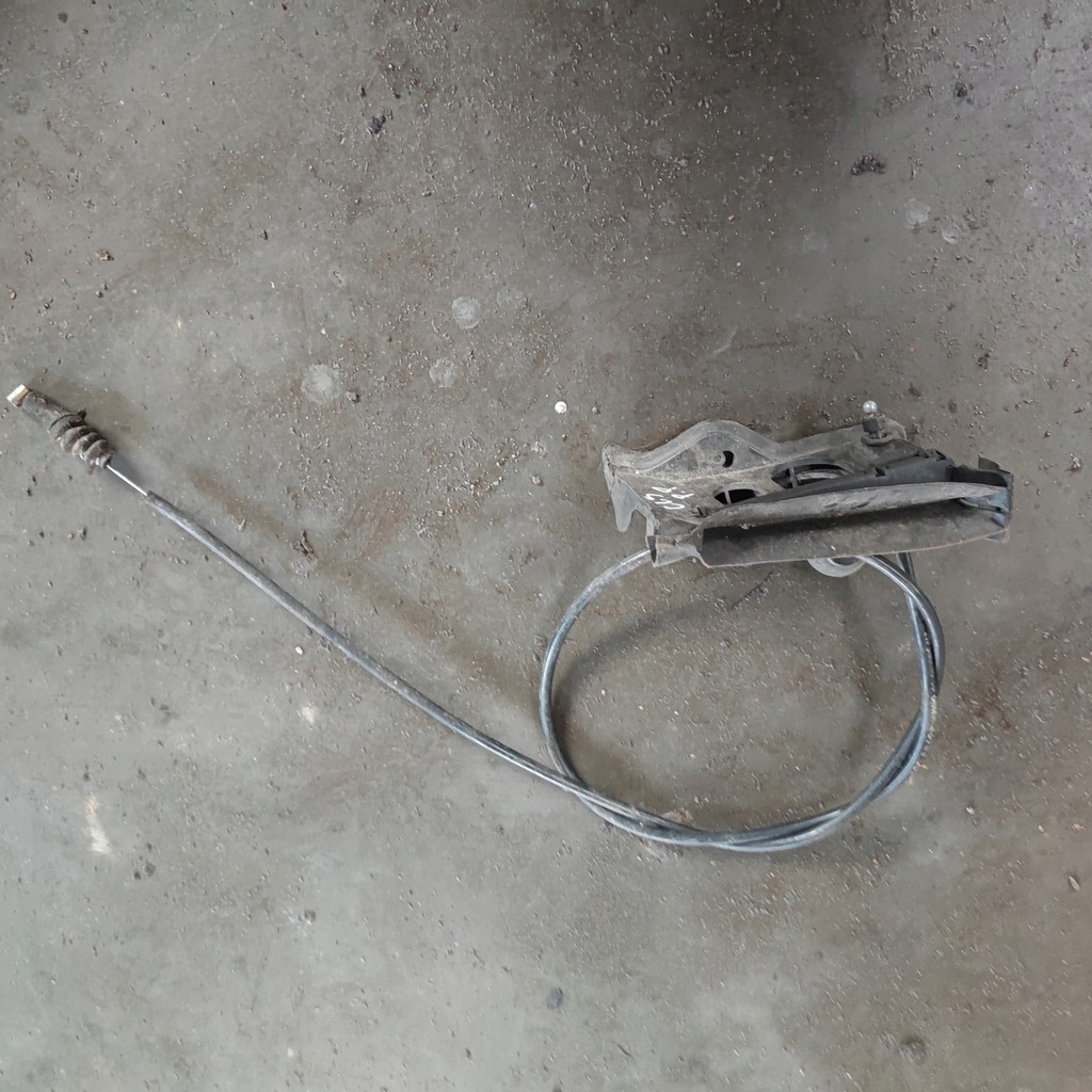 фото №3, Mercedes w219 cls трос капот