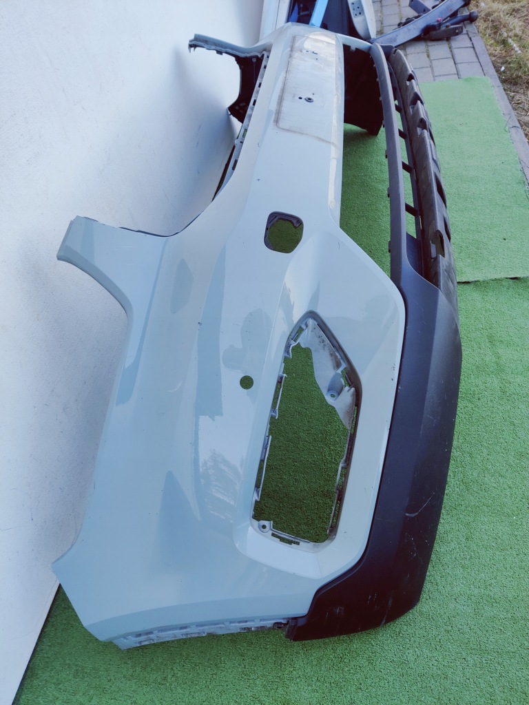 Volvo xc40 2 бампер перед передний Доставка