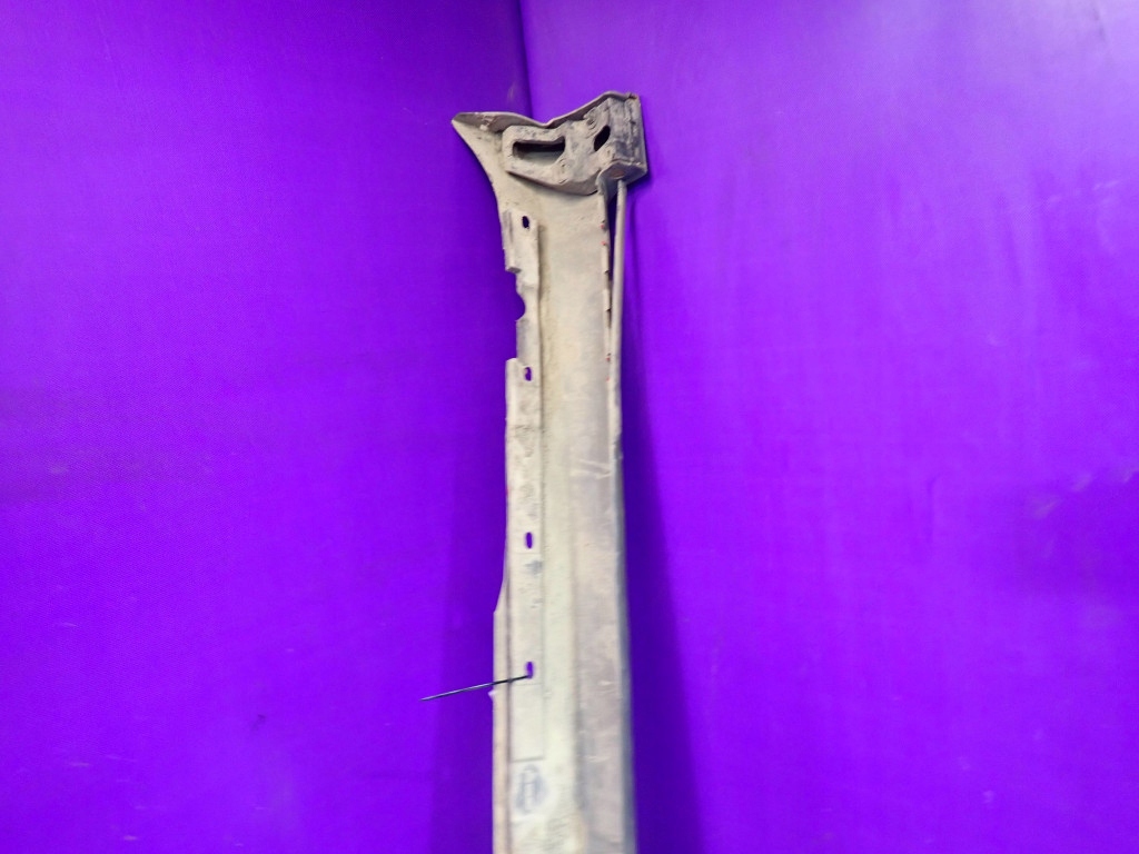 фото №6, Audi a4 b6 порог накладка порог правый 8e0853860