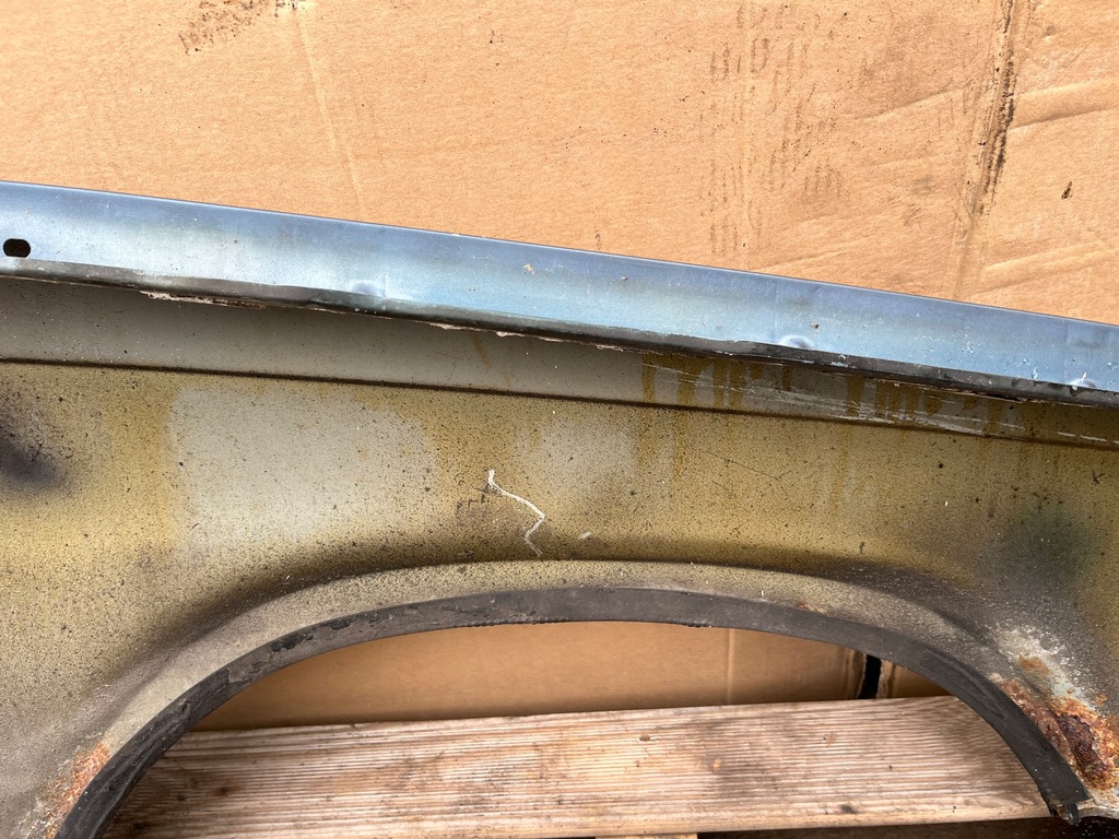 фото №13, Volvo 760 крила лівий перед передній молдинг хром kompletny