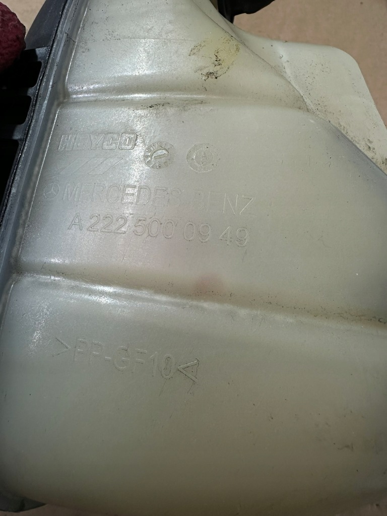 фото №7, Бачок расширительный, бак жидкость mercedes s klasa w222