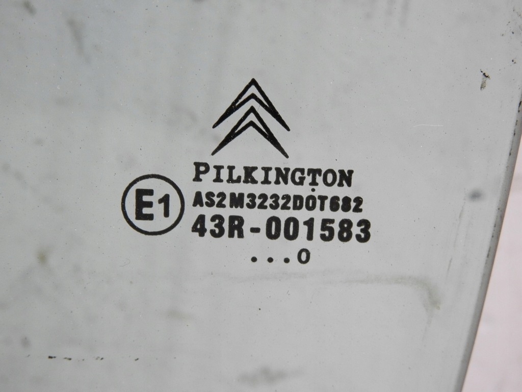 фото №8, Стекло дверь левый задняя citroen c3 picasso