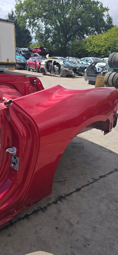 фото №1, Ferrari portofino 3.9 f164 чверть крила лівий задня задній