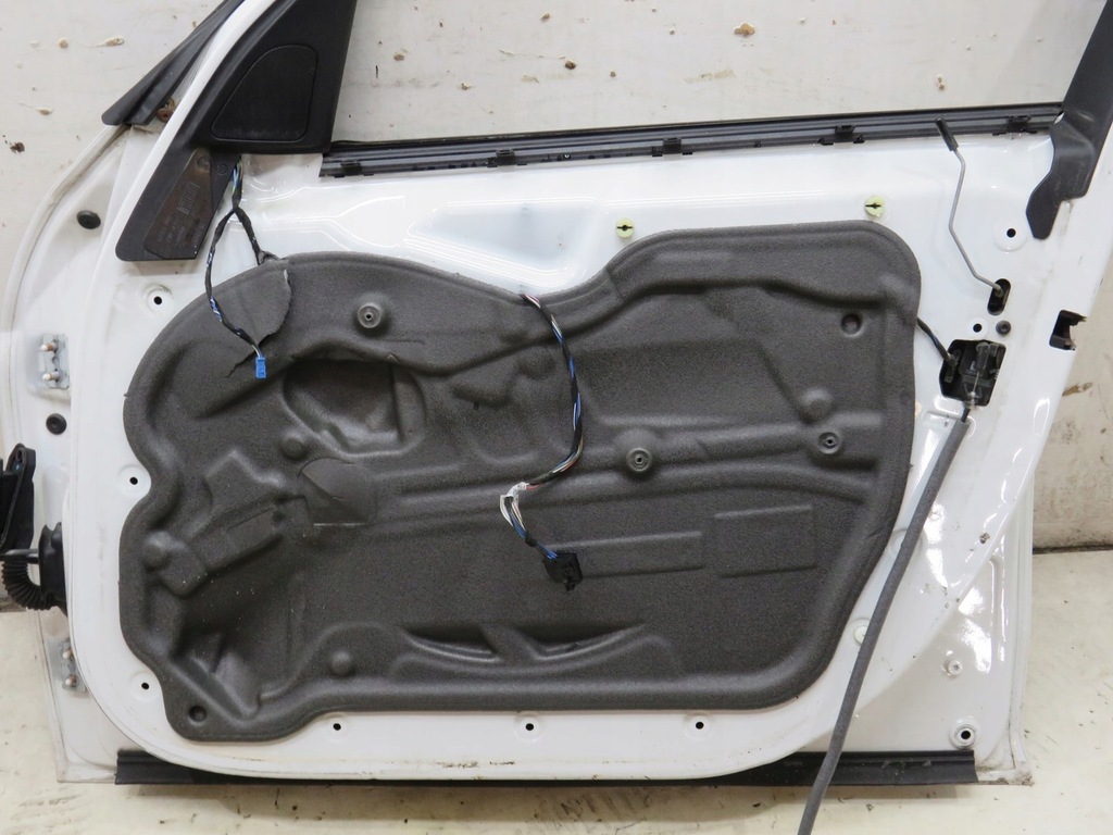 фото №6, Дверь правое передние перед a300 bmw e84 x1