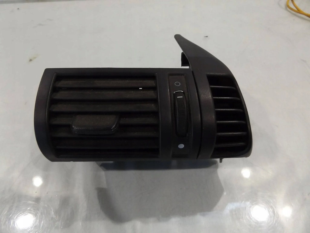 фото №1, Stilo решітка обдув права