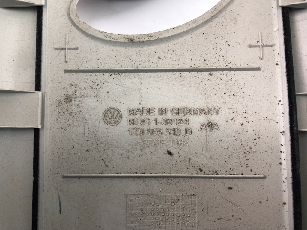 фото №8, Vw touran ii захист обшивка стійка правого середнього 1t0868310d