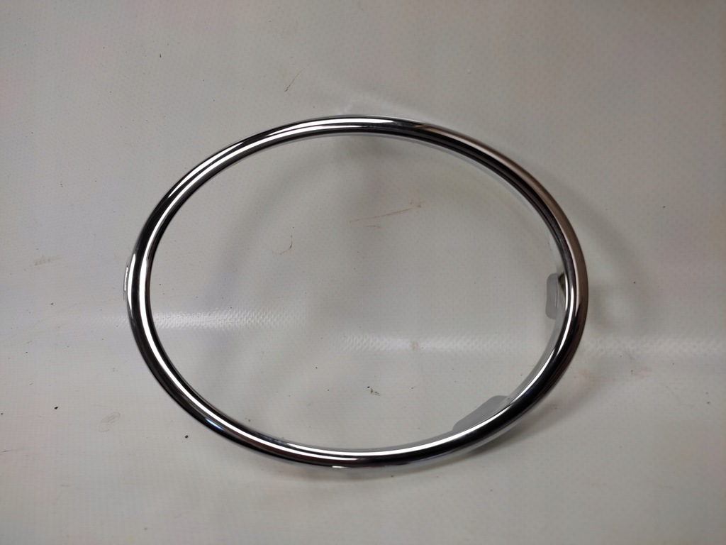 фото №1, Vw golf vi kombi 1k9 хром рамка протитуманної фари перед