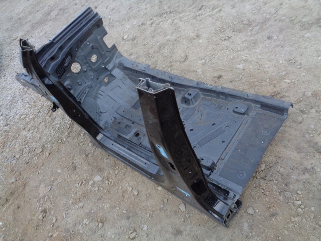 фото №6, Чверть лонжерон права передня mercedes eqa w243 w247