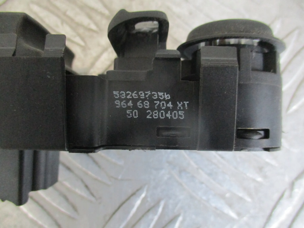 фото №3, Панель окон 96468704xt peugeot 407 2.0 hdi 04-11 r. sw