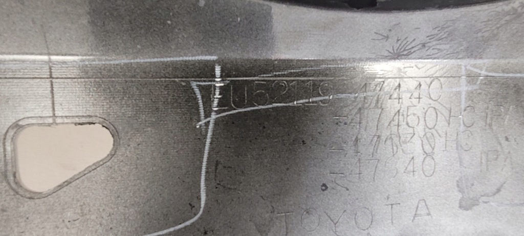 Бампер перед передній toyota prius + plus 2012- 52119-47440 / 52119-47240 Київ