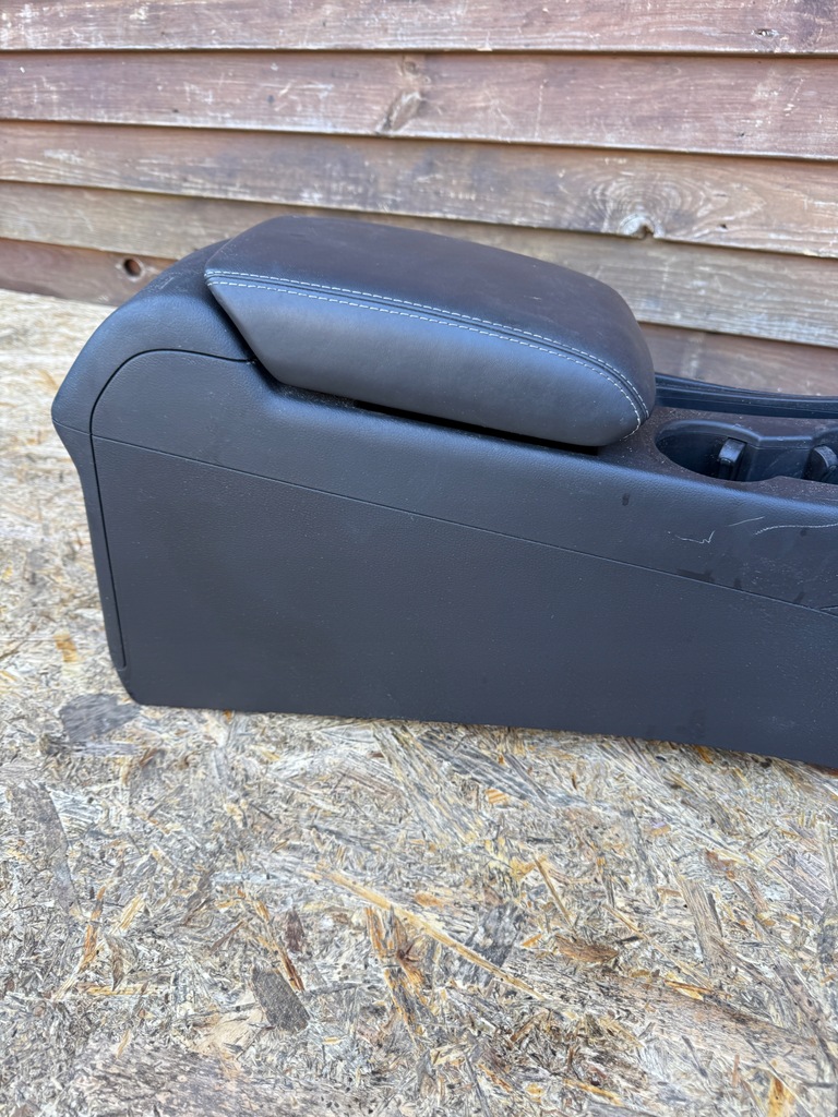 фото №11, Підлокітник шкіра audi a4 b8 a5 8t 8k0864981d