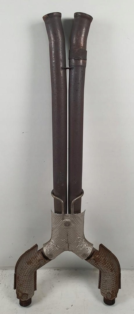 фото №3, Труба выхлопная aston martin rapide ad43-5220-dc