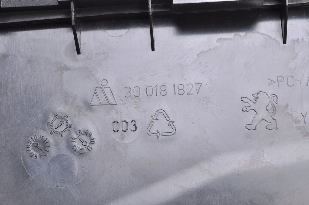 фото №6, Peugeot rcz дисплей радио часы 9676655380 14210477