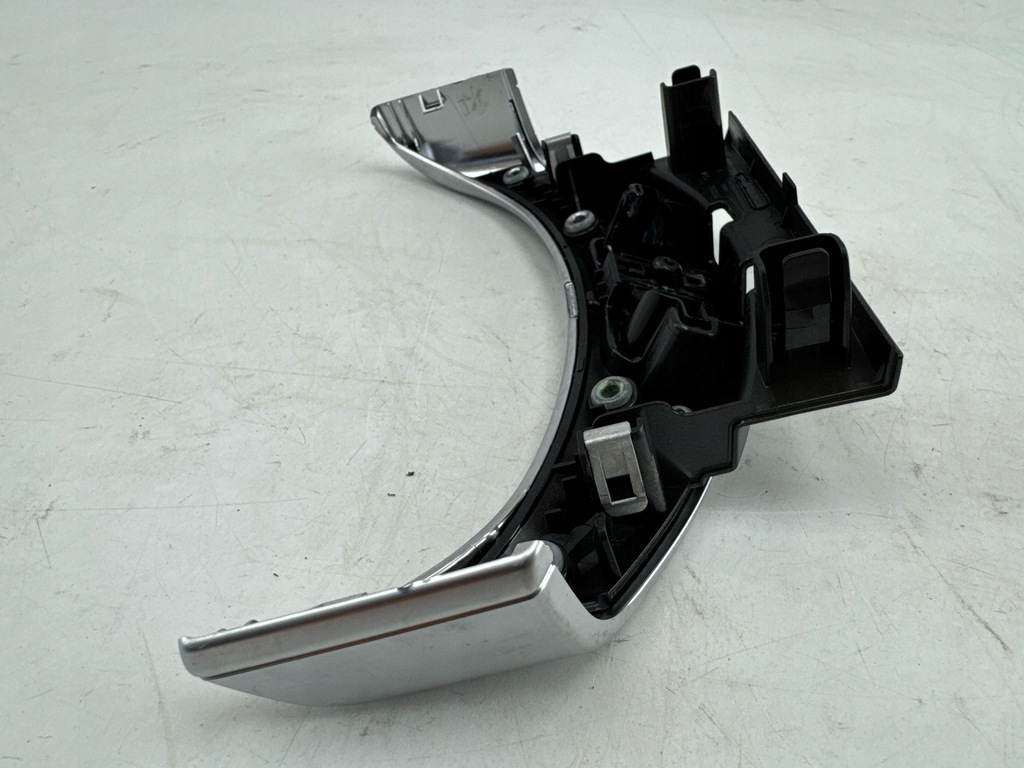 фото №7, Mercedes-benz eqc 2022 декор тунель середнього