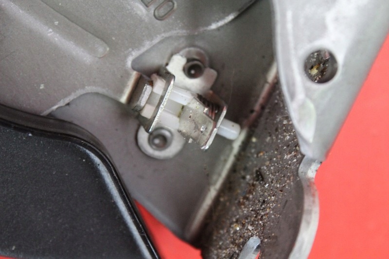 фото №9, Рычаг тормоза ручного 360109848r dacia duster 2 ii 17-21