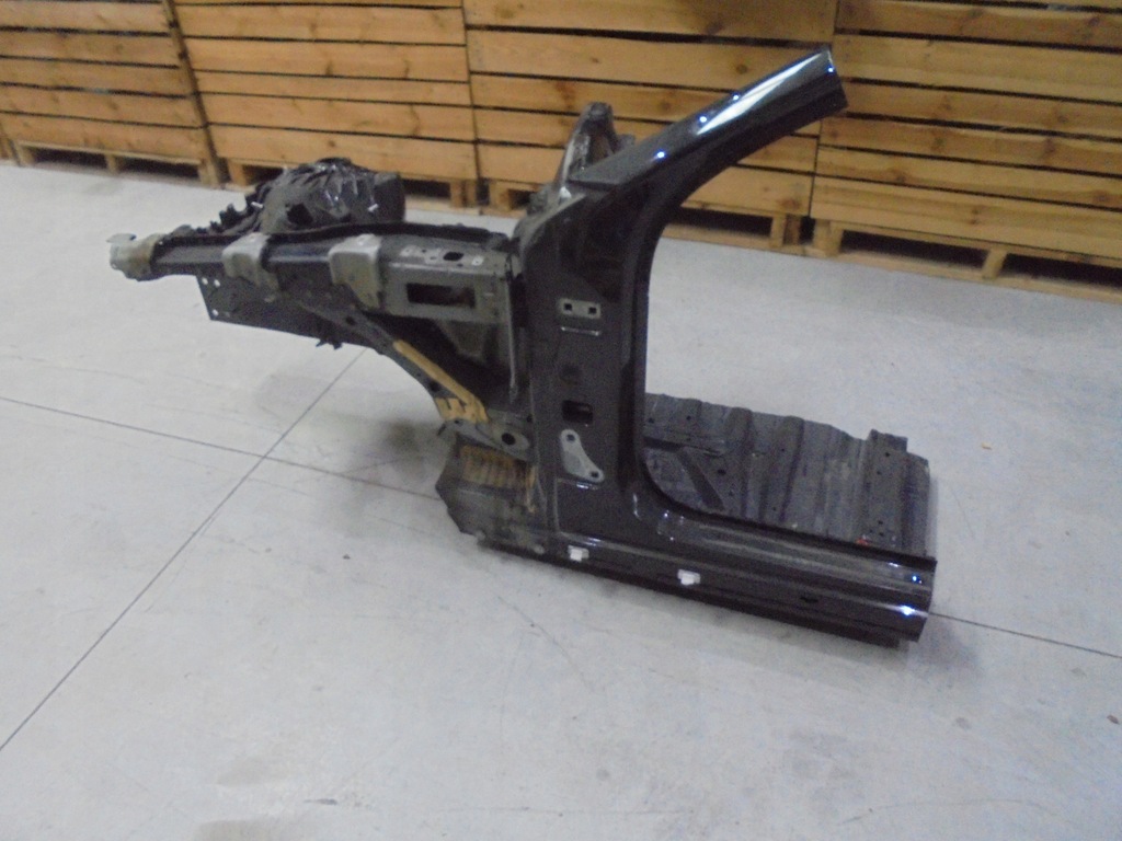 фото №1, Mercedes s klasa w222 лонжерон четверть левая