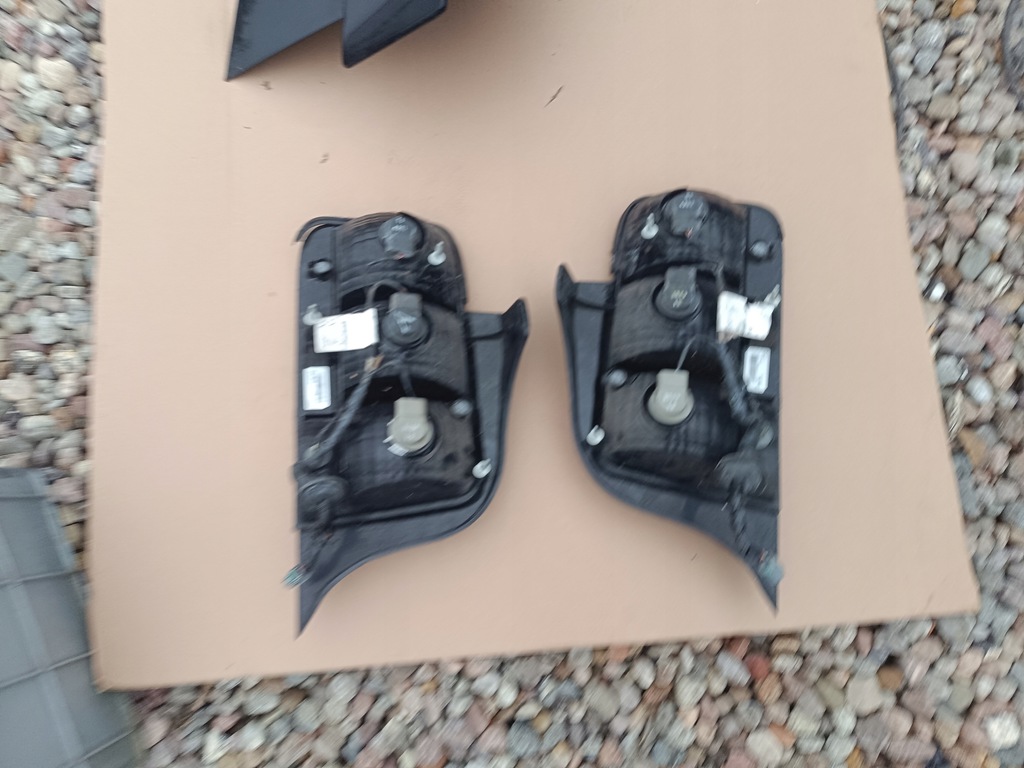 фото №7, Лампа задняя задняя правая ford mustang 2005-2009 левая lub правая демонтаж