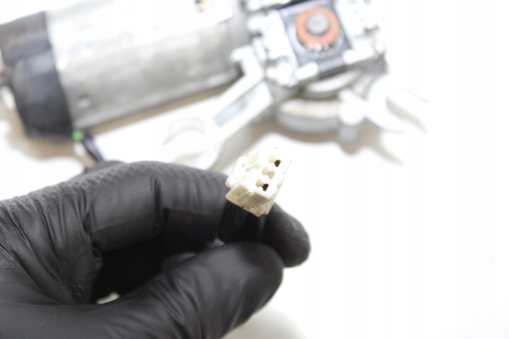 фото №4, Jaguar xj x308 моторчик люк 404132