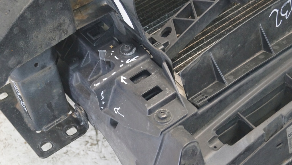 фото №15, Pas передній радіатор vw polo 6r v 1.2 tdi