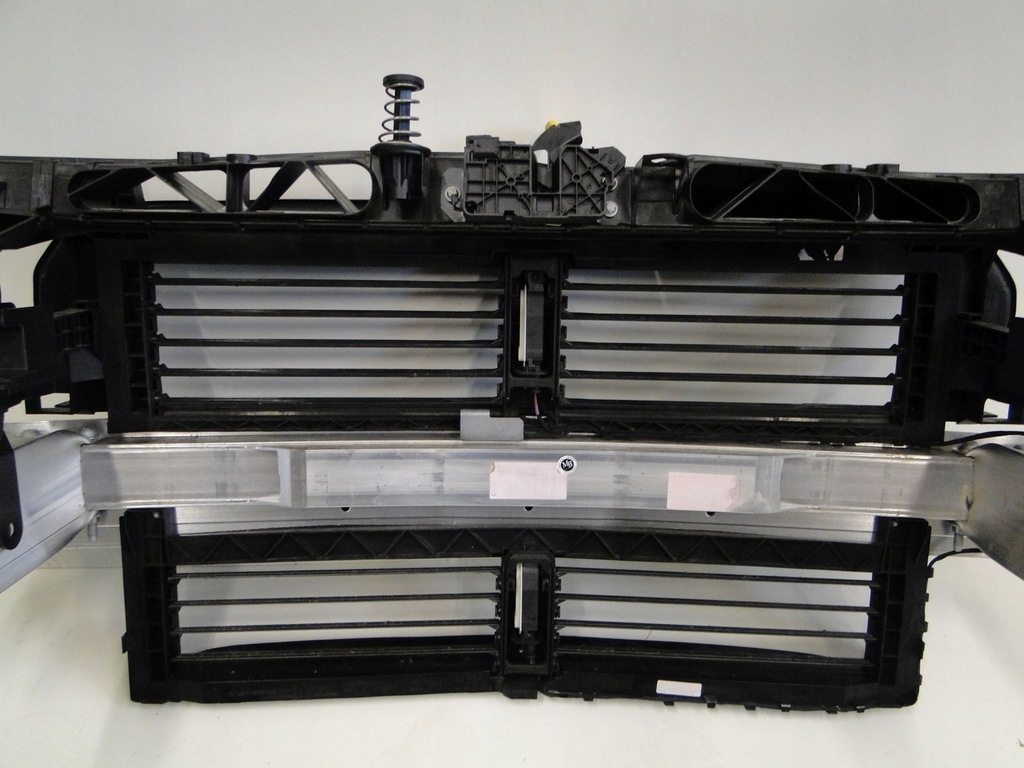 фото №12, Mercedes pas передний усилитель балка зона жалюзи замок glb x247 247