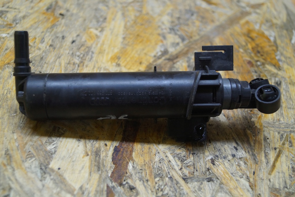 фото №9, Омыватель фара правый audi a5 8t a4 b8