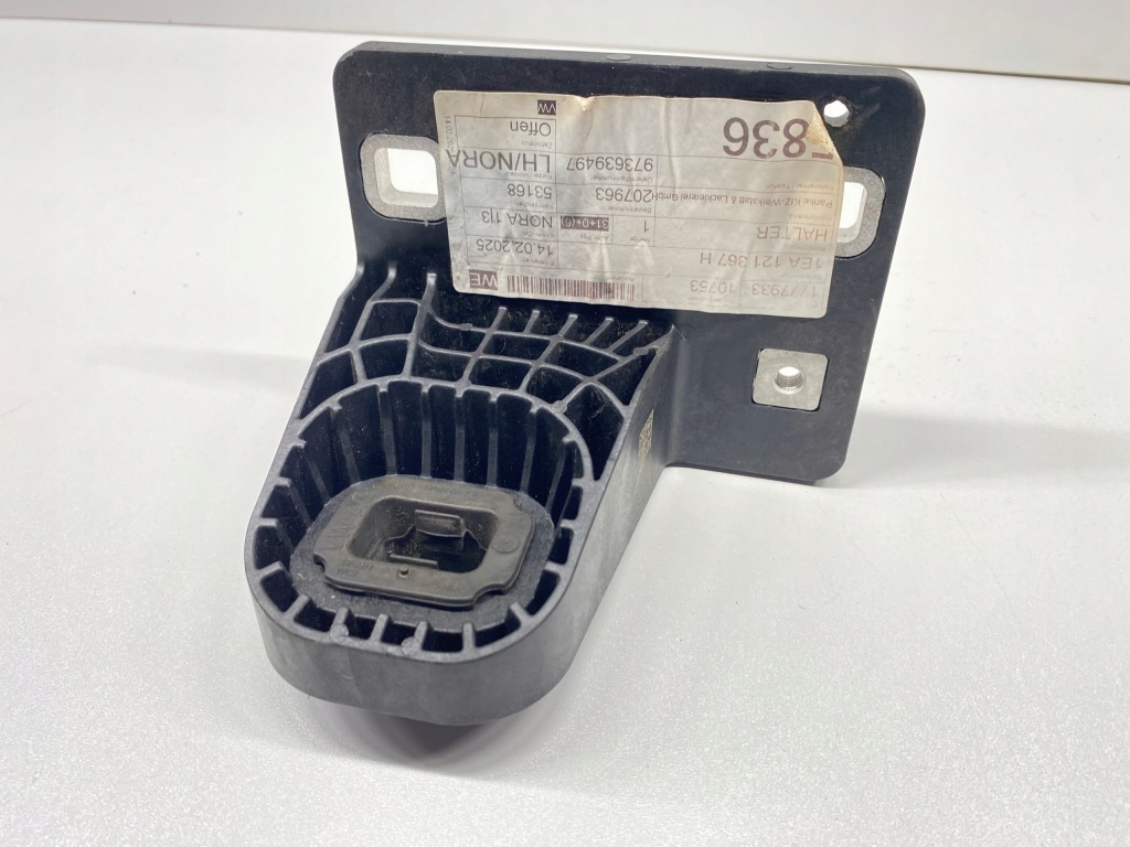 фото №10, Кронштейн кронштейн радиатора поперечина кронштейн правый vw id4 id.4 audi q4