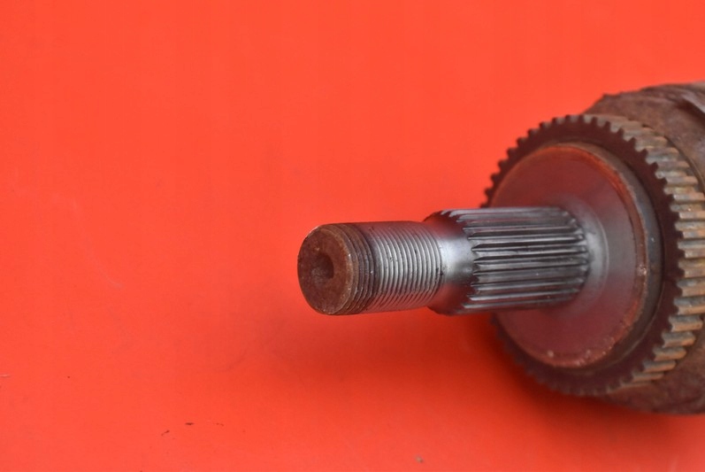 фото №6, Приводной вал левая задняя автоматическая коробка передач p9207804 volvo xc70 1 i 2.4 t 193 km 96-00