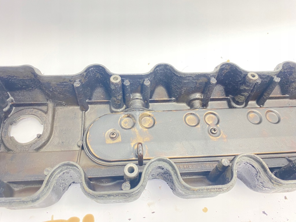 Крышка клапанов mercedes w124 m103 1030160105 300e 260e w126 300se 260se Оригинал