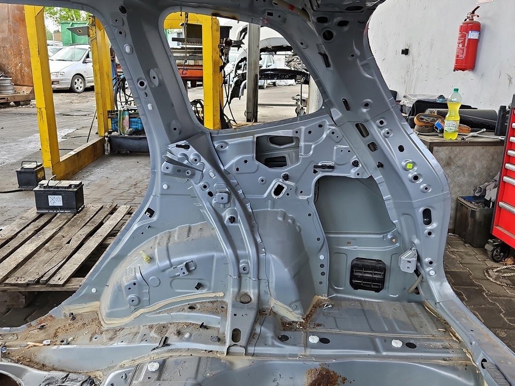 фото №14, Крыло задняя правый subaru forester iv sj 12-18 серебристый g1u четверть