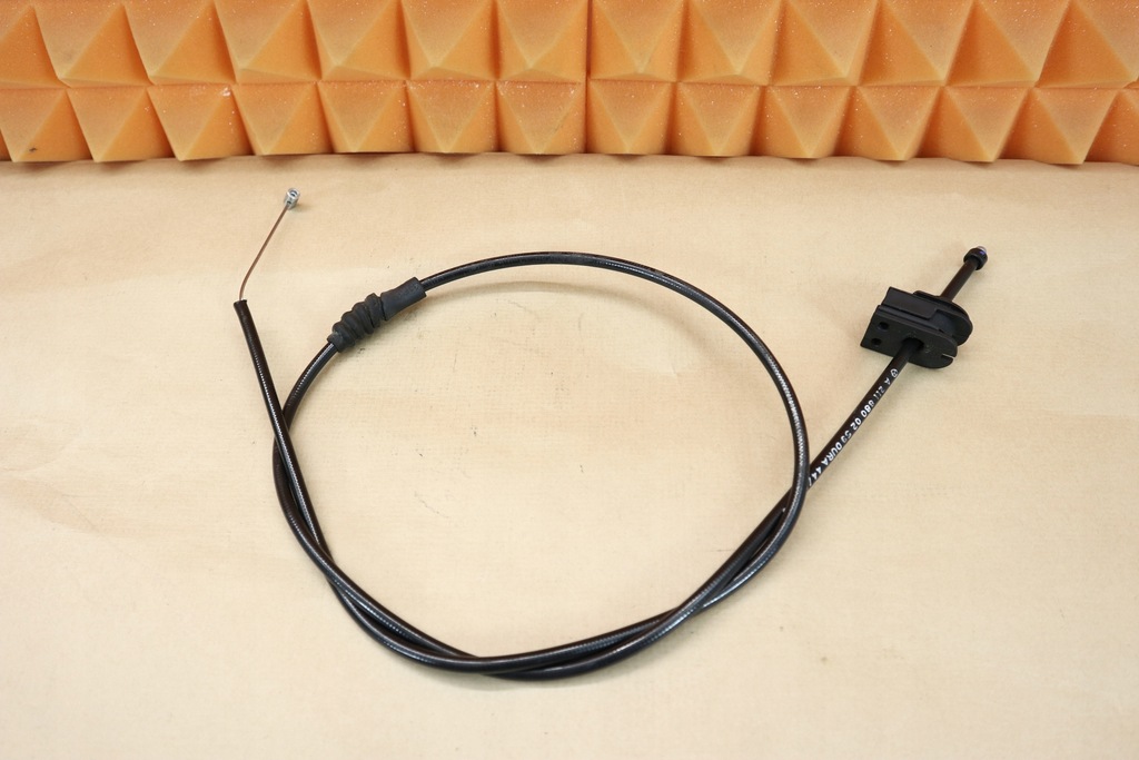 фото №1, Mercedes cls w219 трос відкривання капот