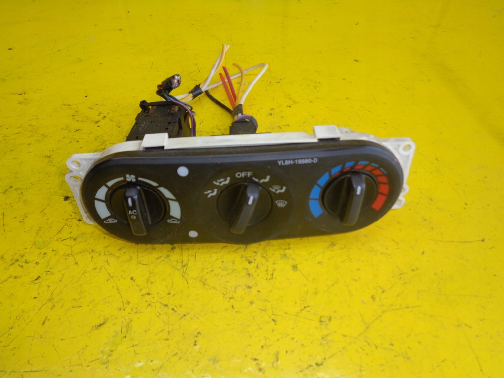 фото №1, Mazda tribute i панель керування вентиляція