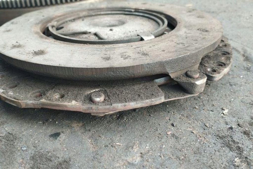 фото №6, Комплект зчеплення skoda octavia i combi 1u5 027105273d 1.6l бензиновий 75kw