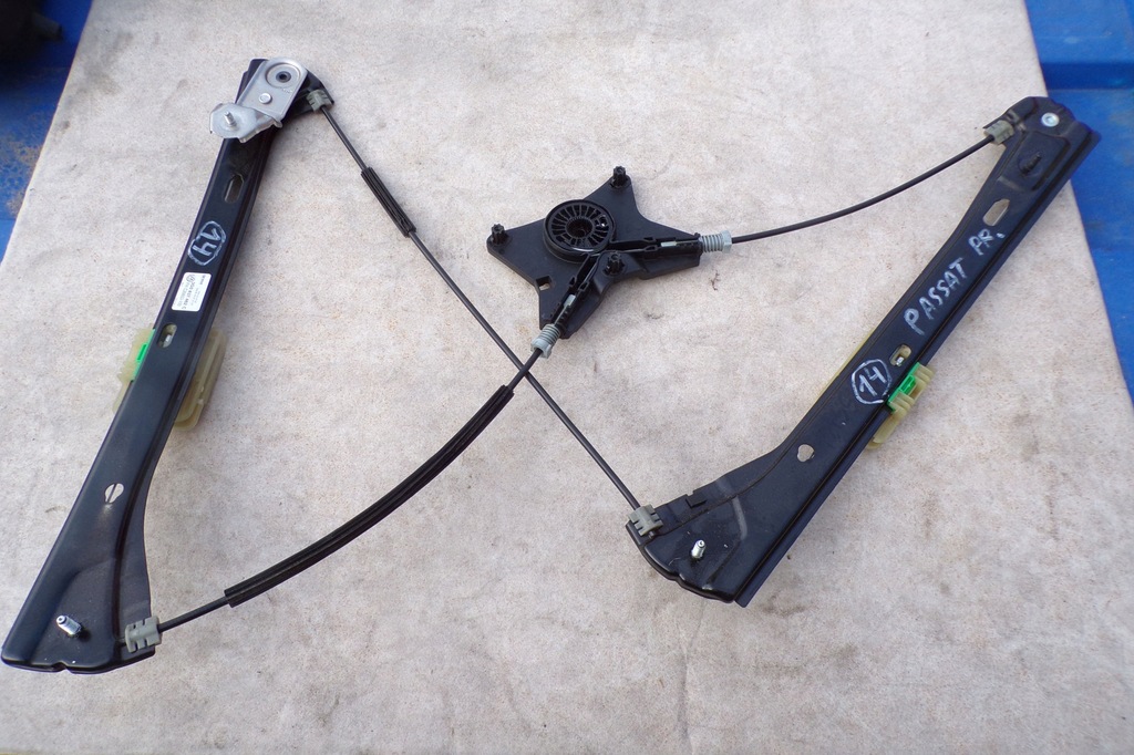 фото №5, Підйомник скло правий перед vw passat b8