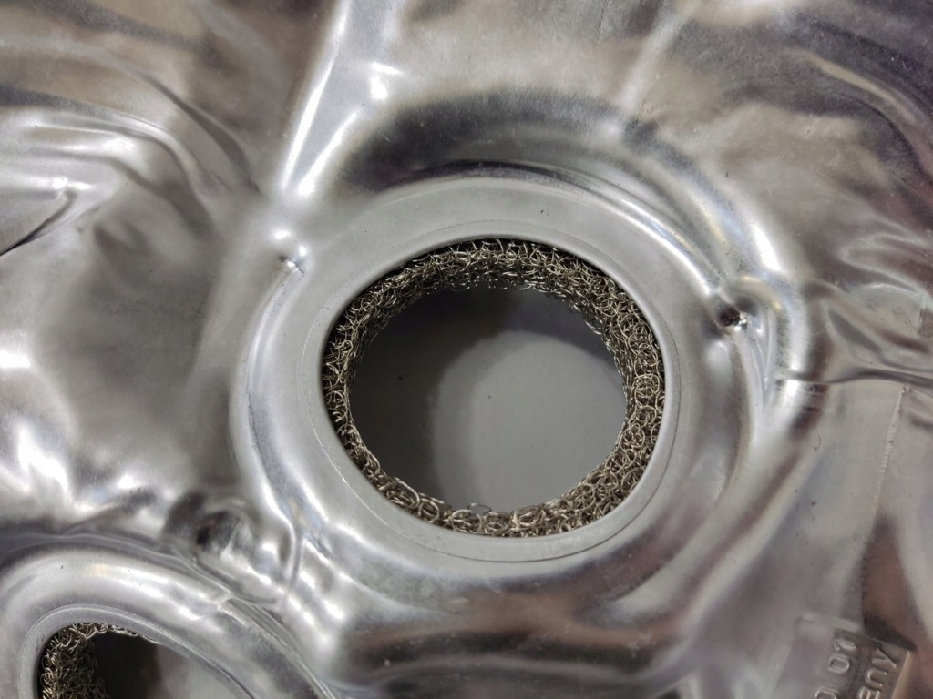 Купити Bmw 8 g14 2022 верхній накладка теплова турбонагнітача