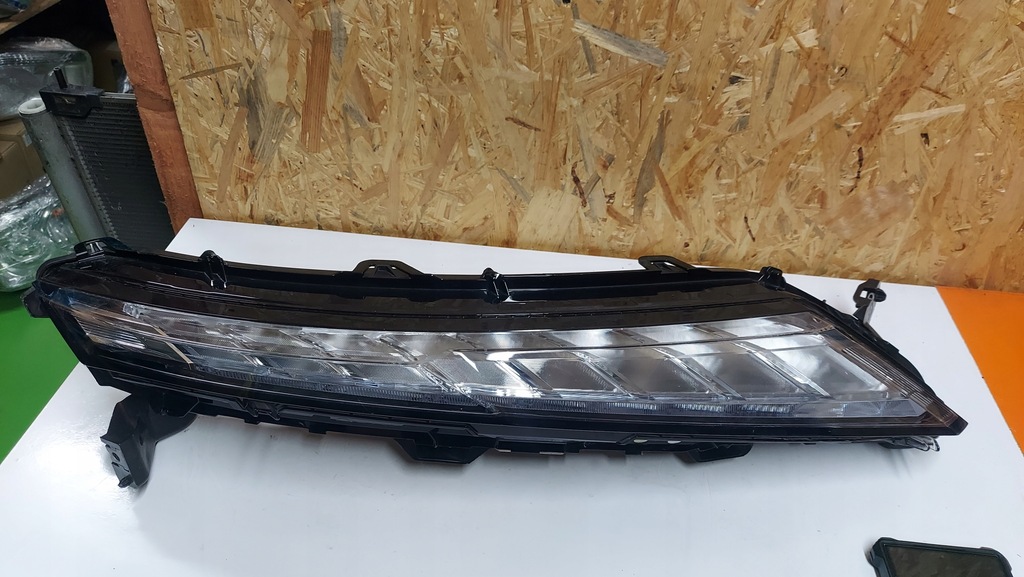 фото №1, Лампа правая правый перед передняя mitsubishi eclipse cross eclips fl lift 22